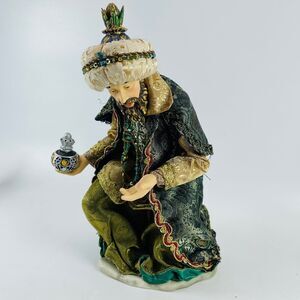 Member's Mark Nativity King Wiseman Figurine 9.5in Hand-Painted Christmas Decor